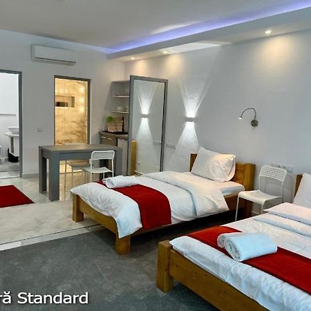 Casa Eden - Apartamente Langa Lac Colibiţa Buitenkant foto