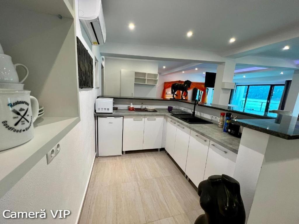 Casa Eden - Apartamente Langa Lac Colibiţa Buitenkant foto